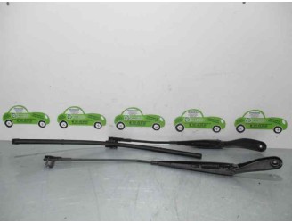 Recambio de brazo limpia delantero derecho para volvo v50 familiar 2.0 diesel cat referencia OEM IAM 