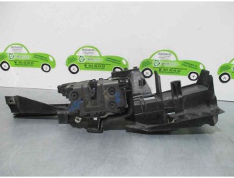 Recambio de cerradura puerta delantera derecha para ford focus berlina (cap) 1.6 tdci cat referencia OEM IAM 3M5AR21812AJ 6 PINE