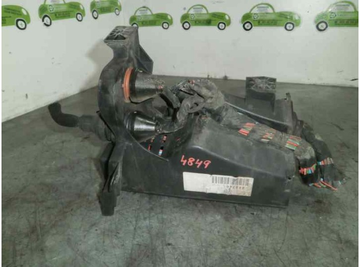 Recambio de caja reles / fusibles para fiat scudo (222) 1.9 turbodiesel referencia OEM IAM 82374080 