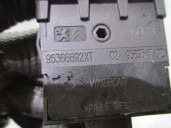 Recambio de mando para peugeot 308 sw 1.6 16v hdi referencia OEM IAM 95835T02 