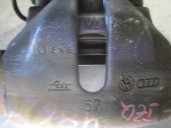 Recambio de pinza freno delantera izquierda para audi a4 berlina (b5) 2.4 v6 30v referencia OEM IAM 8860186 886 018/6 ATE