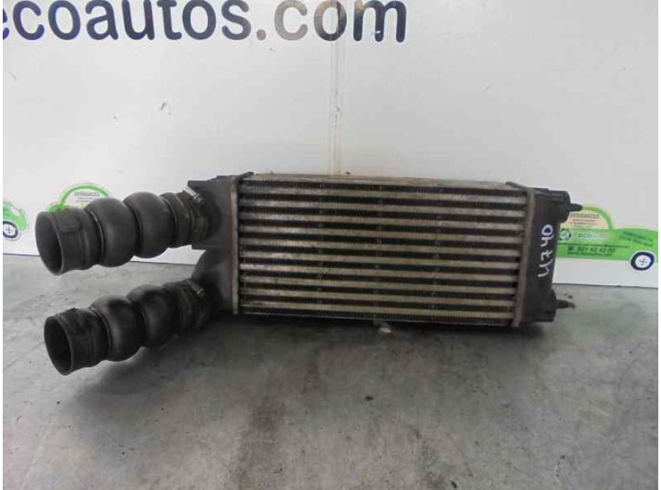 Recambio de intercooler para peugeot 308 sw 1.6 16v hdi referencia OEM IAM 9656503980 992507MG VALEO