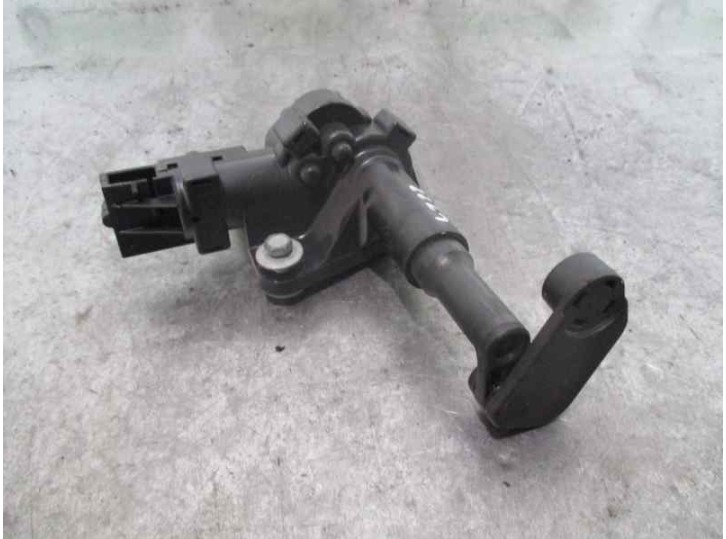 Recambio de motor regulacion ventana para chrysler grand voyager 2.8 crd cat referencia OEM IAM 06030077947 68832D 