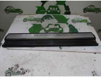 Recambio de estribos laterales para mercedes-benz clase s (w140) berlina 6.0 v12 48v cat referencia OEM IAM 1406800535  