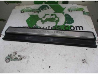 Recambio de estribos laterales para mercedes-benz clase s (w140) berlina 6.0 v12 48v cat referencia OEM IAM 1406800535  