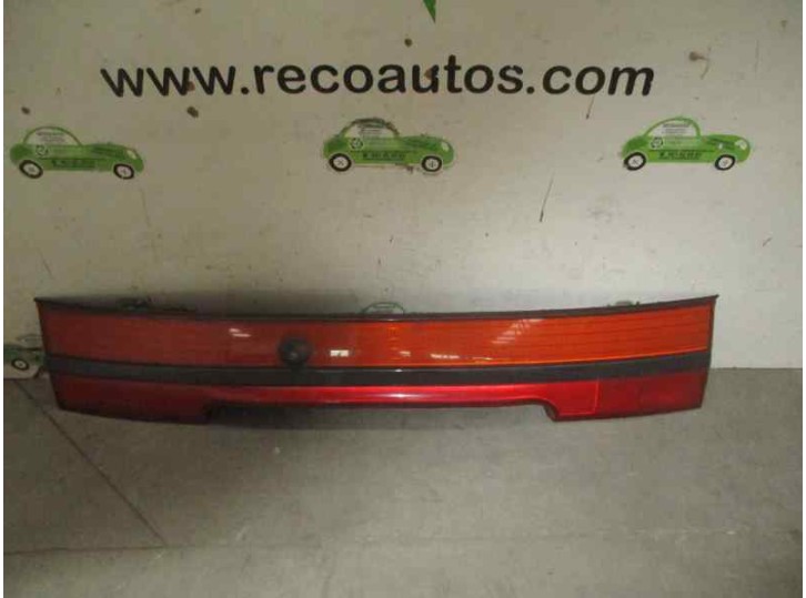 Recambio de piloto trasero central para mitsubishi santamo (hyundai) 2.0 cat referencia OEM IAM 