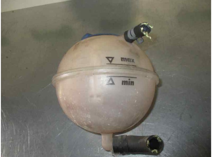 Recambio de deposito expansion para volkswagen caddy ka/kb (9k9) 1.9 diesel referencia OEM IAM 1H0121407  