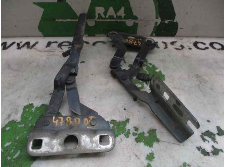 Replacement hood hinge for Citroën Xsara sedan 1.9TD Tonic OEM IAM reference 