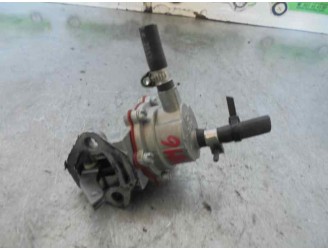 Replacement fuel pump for Peugeot 205 sedan OEM IAM reference 19226 
