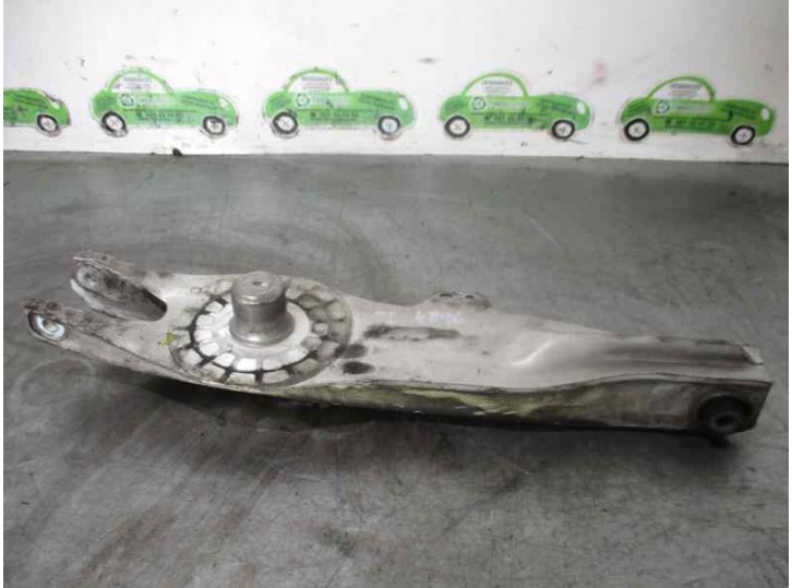 Recambio de brazo suspension inferior trasero izquierdo para opel vectra c berlina 1.9 16v cdti cat (z 19 dth / lrd) referencia 