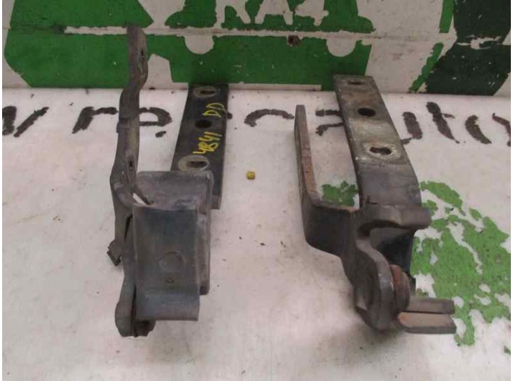 Replacement hood hinge for Renault 21 berlina (B/L48) 1.8 OEM IAM reference 