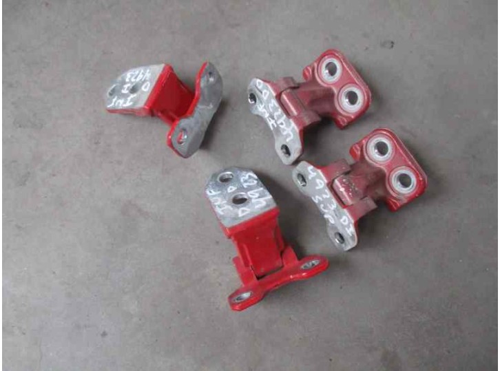 Recambio de bisagra puerta para hyundai coupe (gk) 2.0 cat referencia OEM IAM   