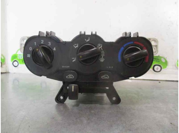 Replacement heater / air conditioning control for Kia Picanto 1.1 CAT OEM IAM reference 9725007XXX 