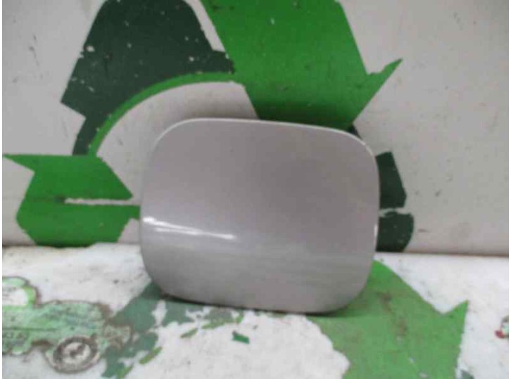 Replacement outer fuel cap for Toyota Corolla (E12) 2.0 D-CAT OEM IAM reference 