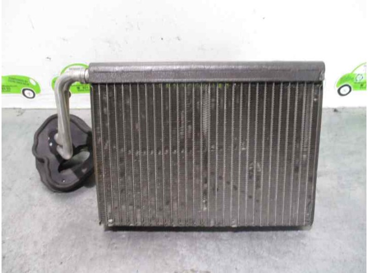 Recambio de evaporador aire acondicionado para bmw serie 1 berlina (e81/e87) 118d referencia OEM IAM 668618N VALEO