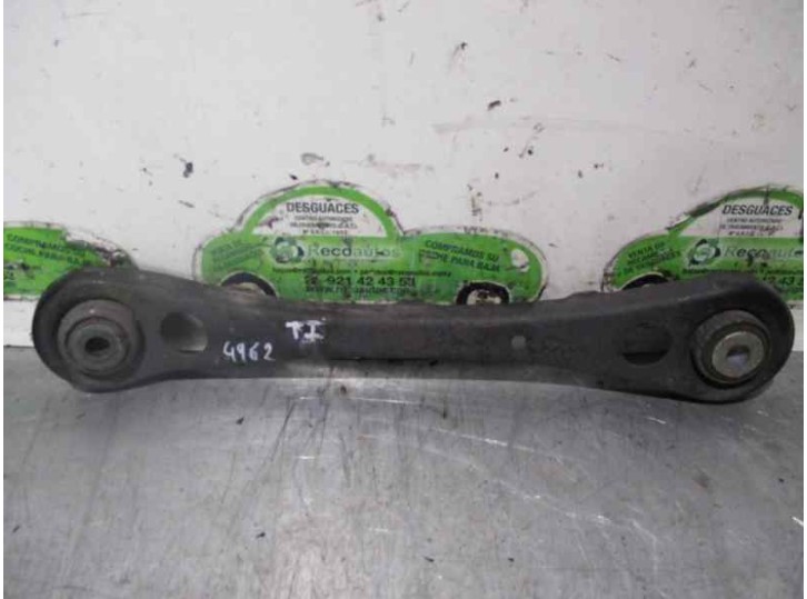 Recambio de brazo suspension inferior trasero izquierdo para audi a4 berlina (8e) 1.9 tdi referencia OEM IAM 8E0501529K 