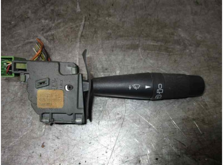 Recambio de mando limpia para peugeot 205 berlina 1.8 diesel referencia OEM IAM 9753275580  