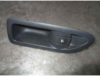 Recambio de mando elevalunas trasero izquierdo para renault laguna ii (bg0) luxe privilege referencia OEM IAM 