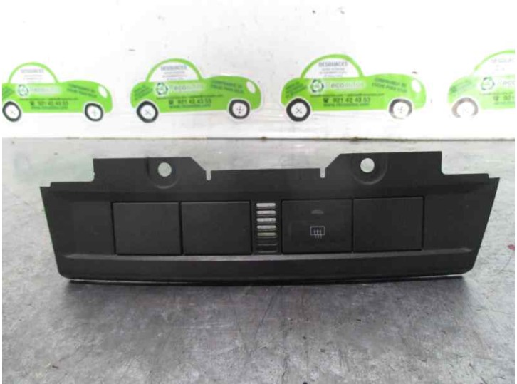 Recambio de boton luneta para ford focus berlina (cap) 1.6 tdci cat referencia OEM IAM 4M5113D734BB 
