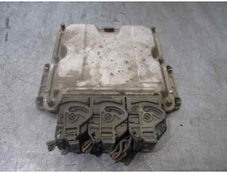 Recambio de centralita motor uce para renault laguna ii grandtour (kg0) expression referencia OEM IAM 8200095416 0281010553 BOSC