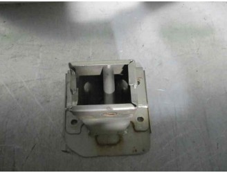 Recambio de refuerzo paragolpes delantero para daewoo leganza 2.0 cat referencia OEM IAM IZQUIERDO ABSORBEDOR CESTA 18B