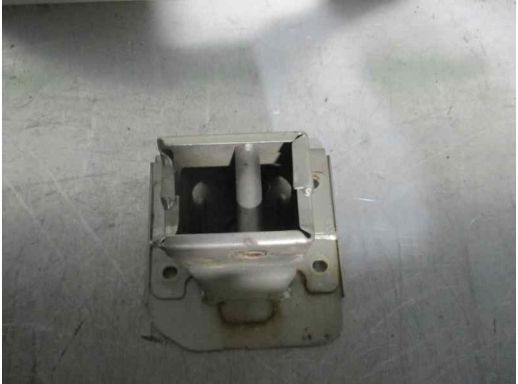 Recambio de refuerzo paragolpes delantero para daewoo leganza 2.0 cat referencia OEM IAM IZQUIERDO ABSORBEDOR CESTA 18B