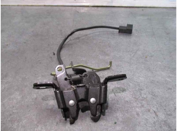 Replacement trunk / tailgate lock for Alfa Romeo 145 1.6 16V CAT OEM IAM reference 60629431 2 PINS 3 DOORS