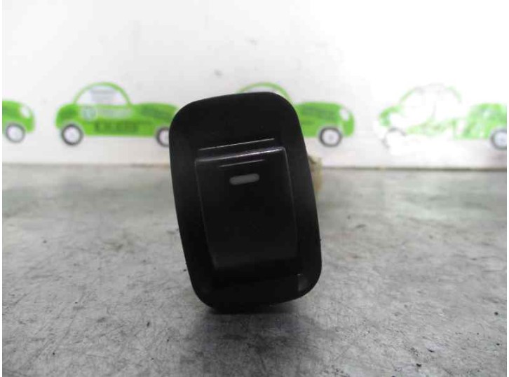 Recambio de mando elevalunas trasero izquierdo para tata indica 1.4 referencia OEM IAM 