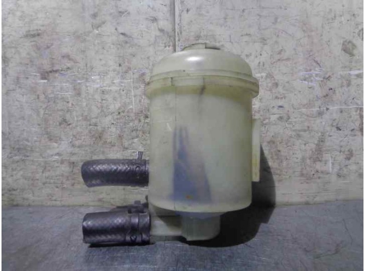 Recambio de deposito liquido direccion para land rover freelander 2.0 td4 cat referencia OEM IAM QFX100252 