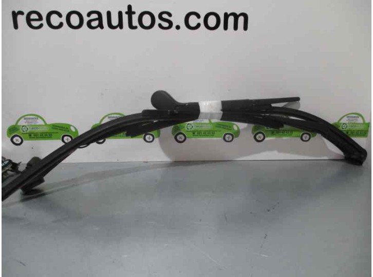 Recambio de brazo limpia delantero derecho para ford focus lim. (cb8) 1.0 ecoboost cat referencia OEM IAM 