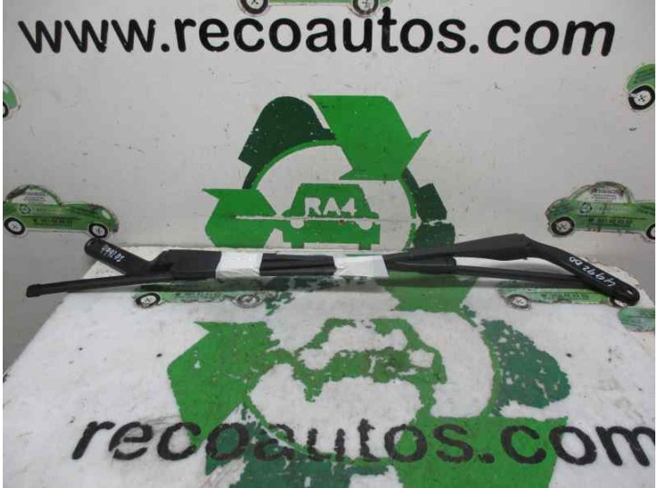 Recambio de brazo limpia delantero derecho para bmw serie 1 berlina (e81/e87) 116i referencia OEM IAM 61617169972 