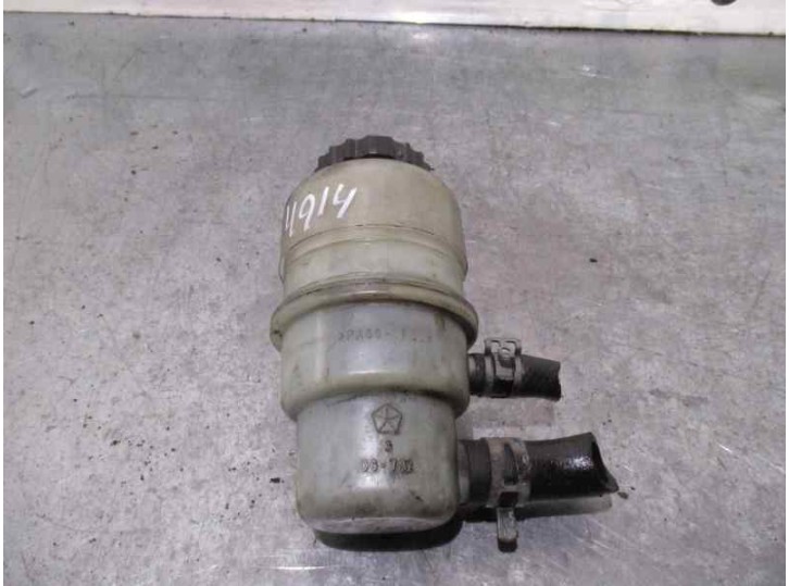 Recambio de deposito servo para jeep compass 2.0 crd cat referencia OEM IAM 05105338AB 