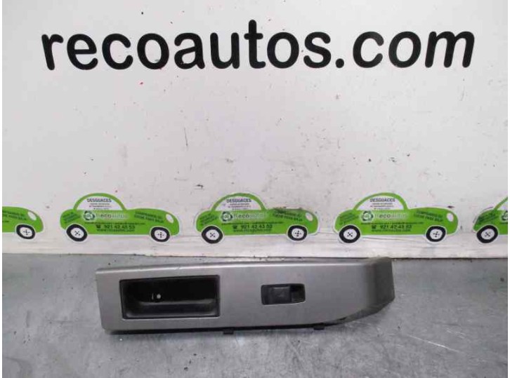 Recambio de mando elevalunas trasero derecho para jeep compass 2.0 crd cat referencia OEM IAM 56040693AD  
