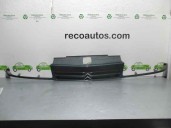 Replacement front grille for Citroën Xantia Berlina 1.6 OEM IAM reference 9618919977 9618919977 
