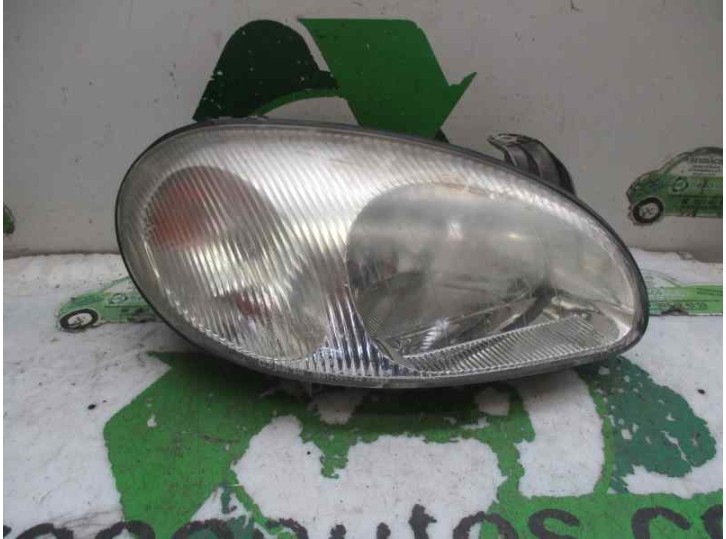 Recambio de faro derecho para daewoo lanos 1.4 cat referencia OEM IAM 5 PUERTAS