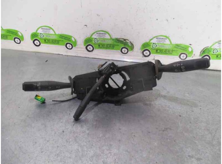 Recambio de mando luces para peugeot 206 berlina xr referencia OEM IAM 96307459ZL 34423001 