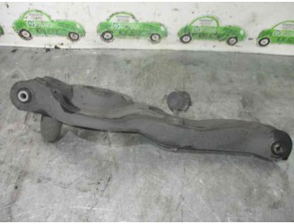 Recambio de brazo suspension inferior trasero izquierdo para mazda 3 berlina (bk) 1.6 cd diesel cat referencia OEM IAM 