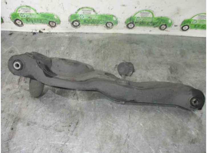 Recambio de brazo suspension inferior trasero izquierdo para mazda 3 berlina (bk) 1.6 cd diesel cat referencia OEM IAM 