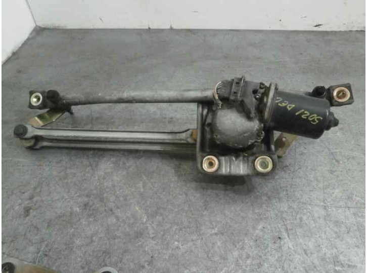 Replacement front wiper motor for Ford Mondeo sedan/estate (fd) 2.0 16v cat OEM IAM reference 93BB17B571AC 403842 