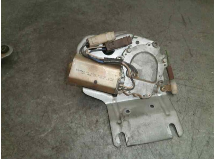 Recambio de motor limpia trasero para citroën ax 1.4 referencia OEM IAM 53201302 53201302 VALEO