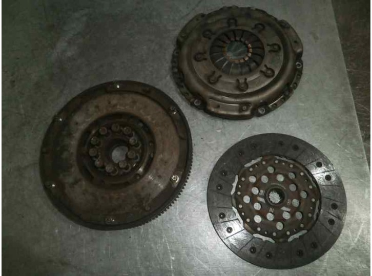Recambio de kit embrague para opel omega b 2.0 dti referencia OEM IAM LUK