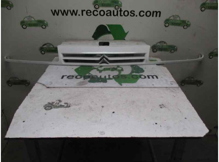 Recambio de rejilla delantera para citroën xantia berlina 1.9 td vsx referencia OEM IAM 7804E8  