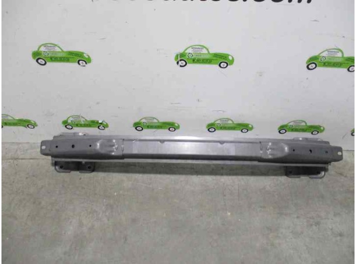 Recambio de refuerzo paragolpes trasero para mazda 3 berlina (bk) 1.6 cd diesel cat referencia OEM IAM DE HIERRO 4 PUERTAS