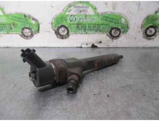 Recambio de inyector para renault megane ii classic berlina 1.9 dci diesel referencia OEM IAM 8200100272 0445110110B BOSCH