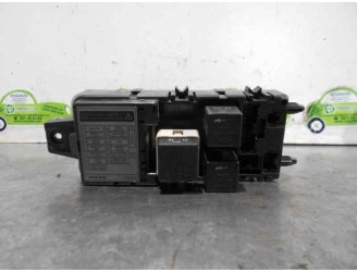 Recambio de caja reles / fusibles para volvo v40 familiar diesel cat referencia OEM IAM 30662309 3L190004 