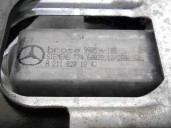 Replacement front left window regulator for Mercedes-Benz C-Class (W203) sedan 2.2 CDI CAT OEM IAM reference 990596100 6 