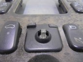 Recambio de mando elevalunas delantero izquierdo para mercedes-benz clase e (w210) berlina 3.2 v6 18v cat referencia OEM IAM 