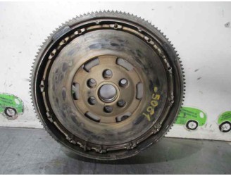 Recambio de volante motor para audi a3 (8l) 1.8 20v turbo referencia OEM IAM 06A105264  