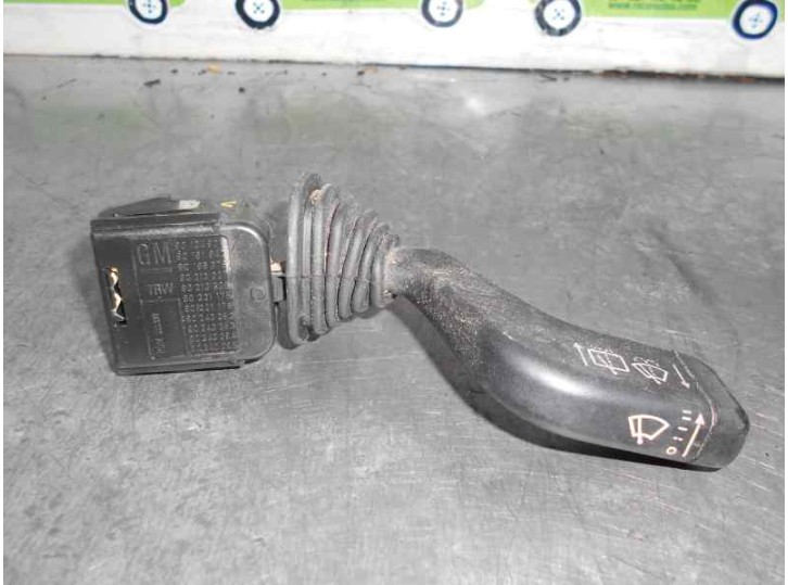 Recambio de mando limpia para opel corsa b 1.2 16v cat (x 12 xe / lw4) referencia OEM IAM 90124931 