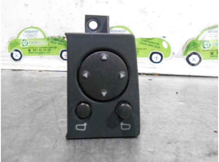Recambio de mando retrovisor para audi 100 berlina (c4) 2.6 v6 cat (abc) referencia OEM IAM 4A0959565 03838201 LK